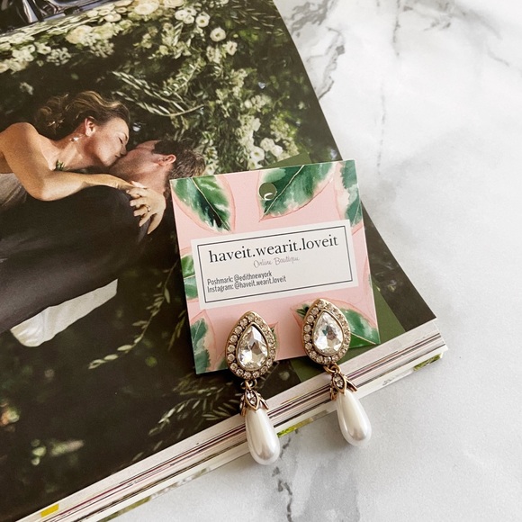 Wedding Bridal Pearl Drop Earrings - Picture 6 of 8